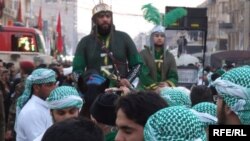 عزاداران در کربلا