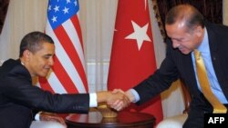 بارک اوباما در دیدار با نخست‌وزیر ترکیه