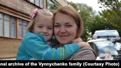Катя Вініченко з мамою Іриною. Фото: з архівів родини