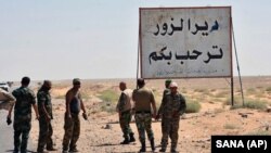 استان دیرالزور سوریه با عراق هم‌مرز است