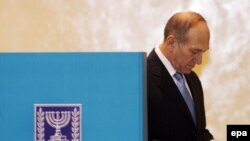 اهود اولمرت، به عنوان یکی از مقصران «ناکامی اسراییل در جنگ» معرفی شد.