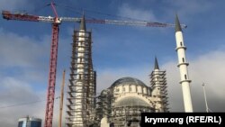 Aqmescitteki Cuma Cami qurucılığı. 2019 senesi dekar ayı