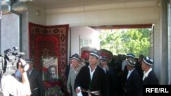 Ҳожибой Тожибоев жанозаси.25 июл¸ 2008