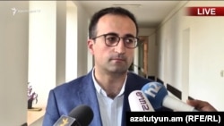 Министр здравоохранения Армении Арсен Торосян (архив)