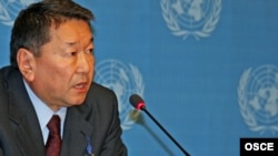 Один из сопредседателей Женевских переговоров Болат Нургалиев 