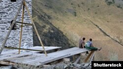 Ռուսաստան - Շինարարական աշխատանքներ Չեչնիայի Իտում-Կալե շրջանում, արխիվ