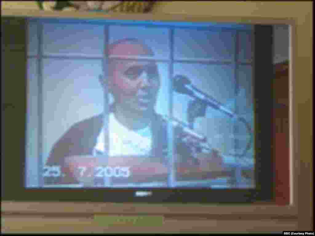 Лидер религиозной организации &laquo;Акрамия&raquo; Акрам Юлдашев в эфире государственного телевидения Узбекистана &laquo;признался&raquo; в организации протестов в Андижане в мае 2005 года. Его семья не видела его в течение трех лет.&nbsp; 