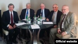 Հայաստանի արտգործնախարար Էդվարդ Նալբանդյանի հանդիպումը Մինսկի խմբի համանախագահների հետ Բրյուսելում, 22-ը հուլիսի, 2014թ.