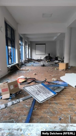 Provokatori vandalizirali ured GERB-a