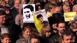 «Влада повинна організувати окрему переговорну лінію по справі Савченко» – Тимошенко (відео)