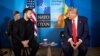 Украинският президент Володимир Зеленски разговаря с американския си колега Доналд Тръмп по време на срещата на върха на НАТО в Хага, 25 юни 2025 г.
