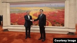 دیدار عباس عراقچی، وزیر امور خارجه ایران با مقامات چینی. چهارشنبه ۳ اردیبهشت