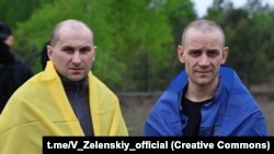 Українські військові, звільнені з російського полону 6 травня, фото з телеграм-каналу Володимира Зеленського