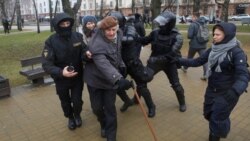 25 сакавіка 2017 году ў Менску: затрымліваюць Яна Грыба