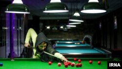 اکرم محمدی امینی در رشته ناین بال انفرادی موفق شده که در امارات روی سکوی سوم آسیا بایستد