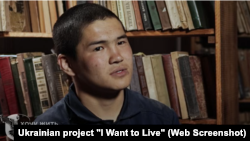 Казахстанец Ерболат Ордабаев воевал на стороне России в Украине и попал в плен. Скриншот видео украинского проекта «Хочу жить»