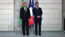Diňle: Berdimuhamedowyň Pariž sapary Türkmenistanyň täze daşary syýasat meýillerine gabat gelýär – Pannier
