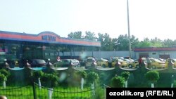 Автоунааларга газ толтуруучу станция.