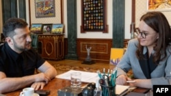 Президент Володимир Зеленський і прем’єр-міністерка Юлія Свириденко, архівне фото