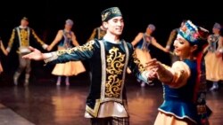 Әнисә (Сак-сок)