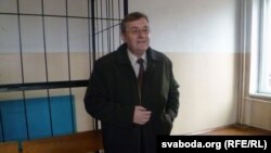 Віктар Сырыца ў залі суду