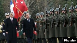 Президент Турции Абдулла Гюль встречает президента Франции Франсуа Олланда, Анкара, 27 января 2014 г․