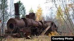 Ескі паровоз қаңқасы. Gulag.cz сайтындағы сурет.  Czech Project Offers Virtual Tour Of Little-Known Gulag Outposts 