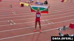 Християн Касабов ликува на елекоатлетическата писта в Тампере, Финландия, 10 август 2025 г.