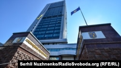 30 листопада САП і Національне антикорупційне бюро повідомили, що розслідують ймовірне отримання хабара чотирма суддями Київського апеляційного суду