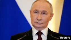 «Ці заяви продовжують вказувати на те, що Росія навряд чи прийме будь-який запропонований мирний план, який не передбачає капітуляції України», – заявили аналітики