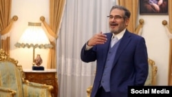 علی شمخانی می‌گوید «انتقال مواد غنی‌شده به مکان‌های امن و نامشخص» نیز در صورت حمله به ایران می‌تواند در دستور کار قرار گیرد