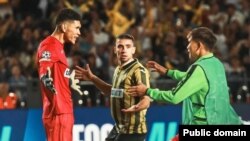 “Кайраттын” дарбазачысы Темирлан Анарбеков 3 пеналтини тосту.