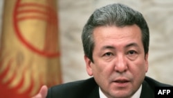 Kyrgyzstan --  Adakhan Madumarov, head of the Security Council, peaks at a press conference in Bishkek, 06Feb2009 