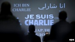 در پی حمله به نشریه شارلی ابدو که ۱۲ کشته بر جای گذاشت، گروهی از مردم در سراسر جهان در حمایت از آزادی بیان دست به راهپیمایی زدند