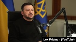 Владимир Зеленский Лекс Фридман менен маек учурунда. Киев, 6-январь, 2025-жыл.
