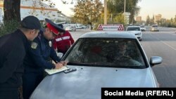 Кыргызстандагы автомектептердин бирин текшерүү учуру.