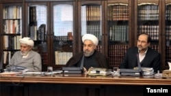 جلسه شورای عالی انقلاب فرهنگی. 