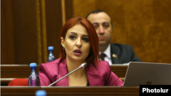 ԼՀԿ պատգամավոր Անի Սամսոնյան, արխիվ