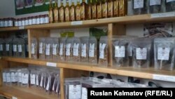 Дүкөндөгү товарлар