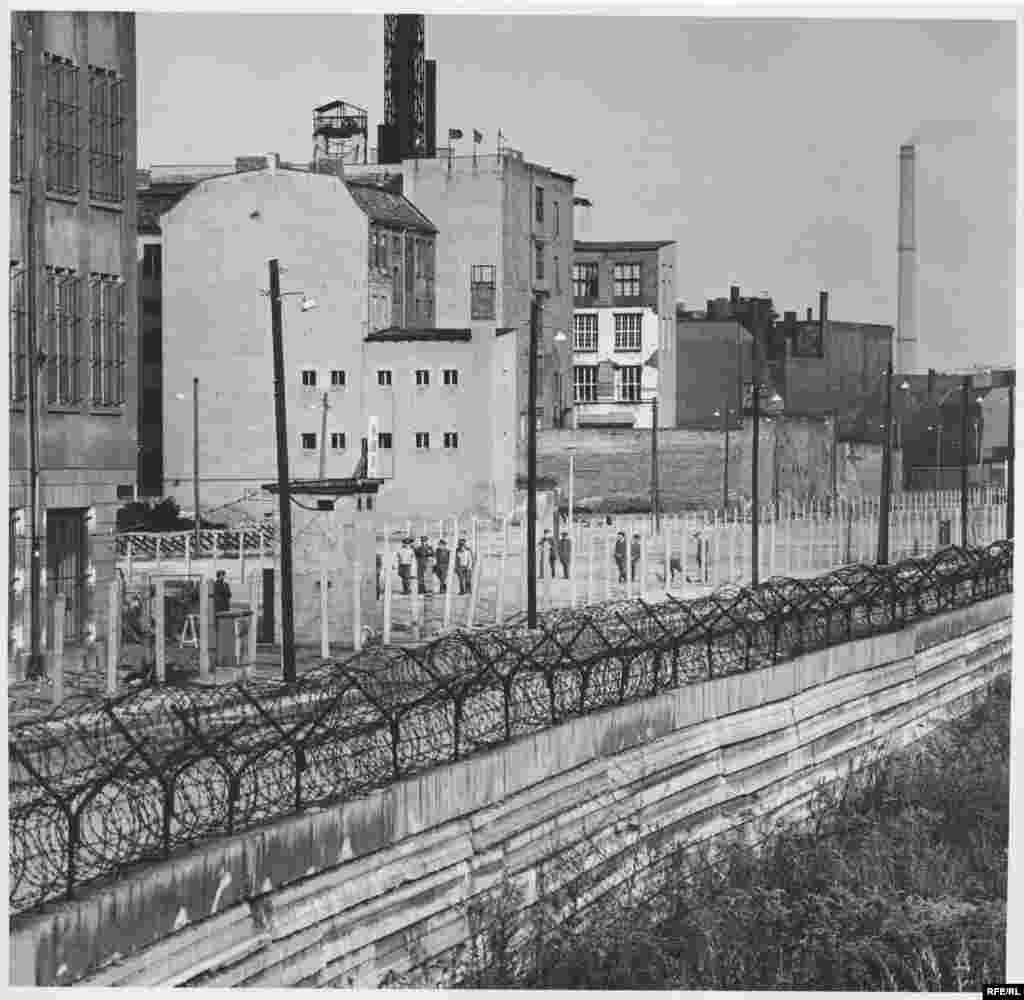 بخشی از دیوار برلین