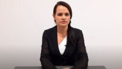 Tihanowskaýa “bikanun” lider Lukaşenkanyň gorkuzmak taktikalarynyň öz täsirini ýitirýändigini aýdýar