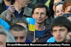 Юрій Шаповалов на мітингу в Донецьку 17 квітня 2014 року