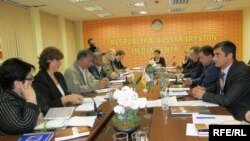 Большое внимание собравшиеся в медиа-центре «Ир» уделили внешней политике Южной Осетии (фото из архива)