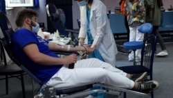 Diňle: Lebaply býujetçiler gan tabşyrmaga mejbur edilýär