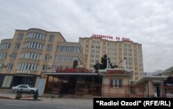 Мақомот мегӯянд, бинои нав омодааст