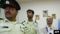 آقای آقاجری می گوید قصد داشت در یک کنفرانس علمی در آمریکا شرکت کند که از خروج وی از کشور جلوگیری شد.