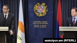 Совместная пресс-конференция министра обороны Кипра Саваса Ангелидиса и министра обороны Армении Давида Тонояна, Ереван, 12 февраля 2019 г. 