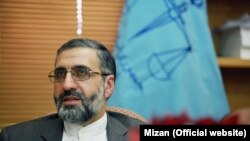 سخنگوی قوه قضاییه گفته است در تهران ۳۰۰ معترض در بازداشت به سر می‌برند