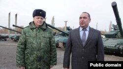 Колишнього начальника штабу батальйону «Заря» Сергія Козлова вважали «людиною Плотницького». Ймовірно, тепер це не так