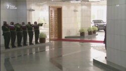 В Саудовской Аравии Путина встречали музыкой